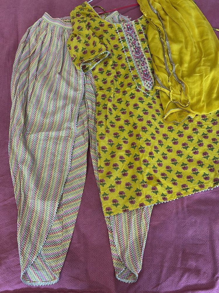 Yellow Floral Print Kurta Set with Dupatta