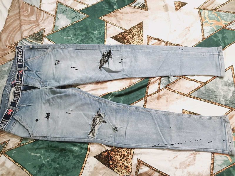 Stylish Distressed Light Wash Jeans