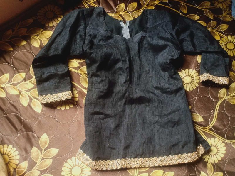 Black Blouse