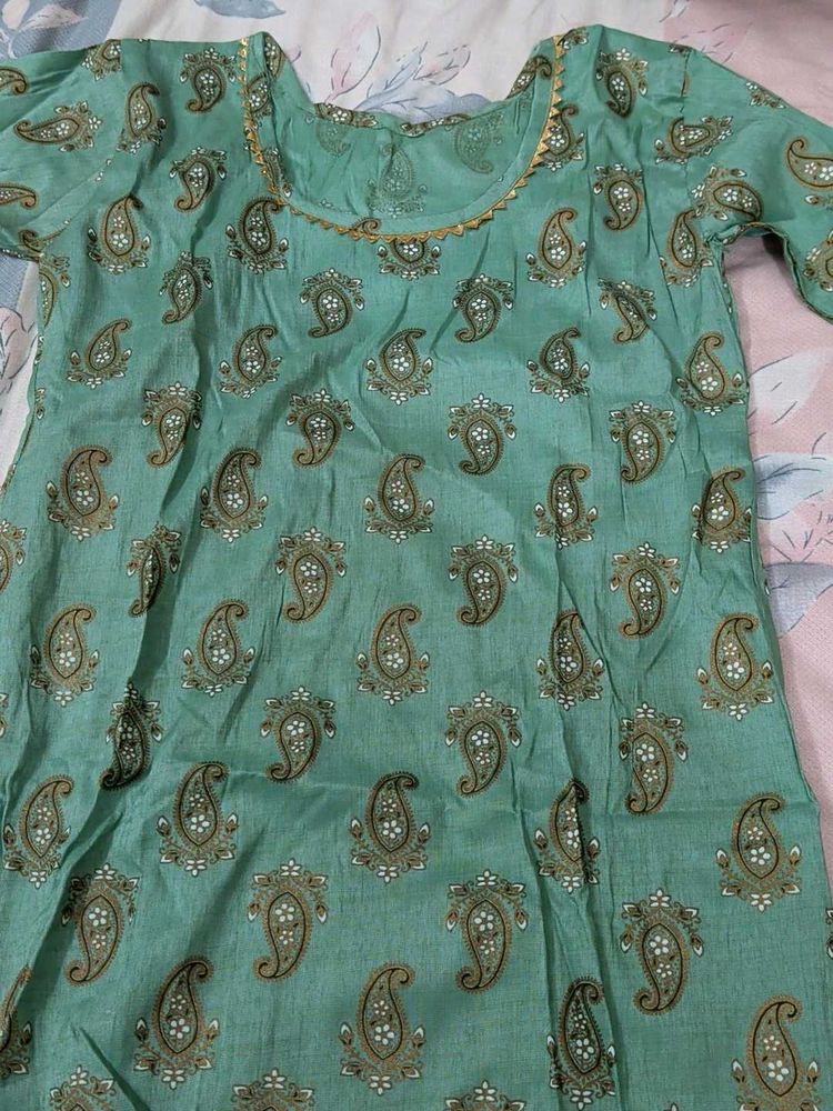Stylish Paisley Print Kurta