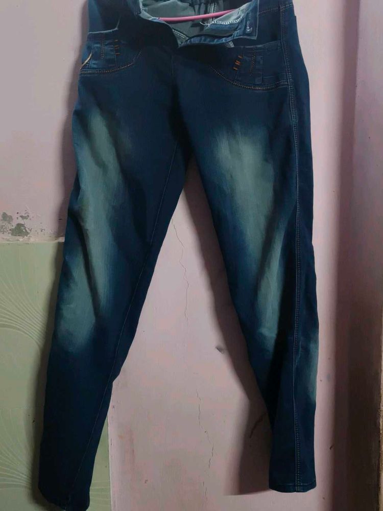jeans