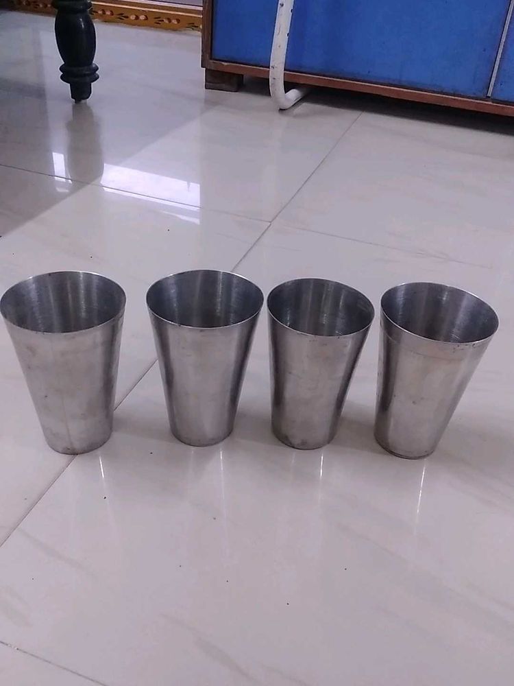 Set of 4 Stainless Steel Glasses