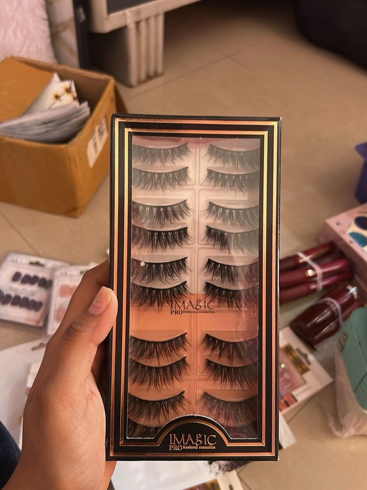 Imagic Eyelashes - pack of 10 pairs