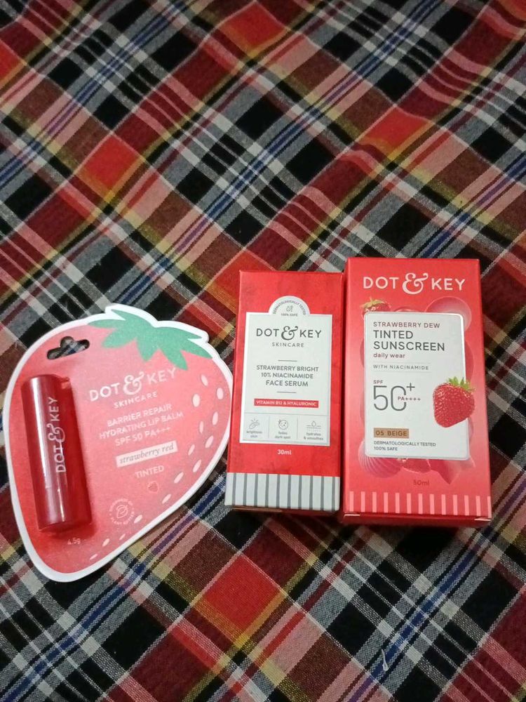 DOT &amp; KEY Skincare Trio