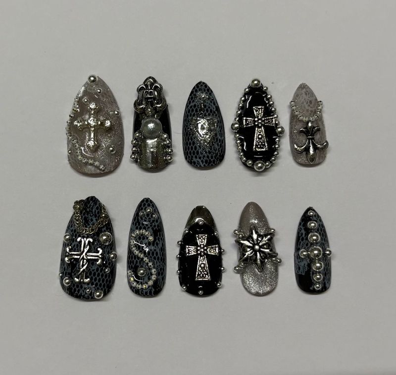 Gothic Press-On Nails