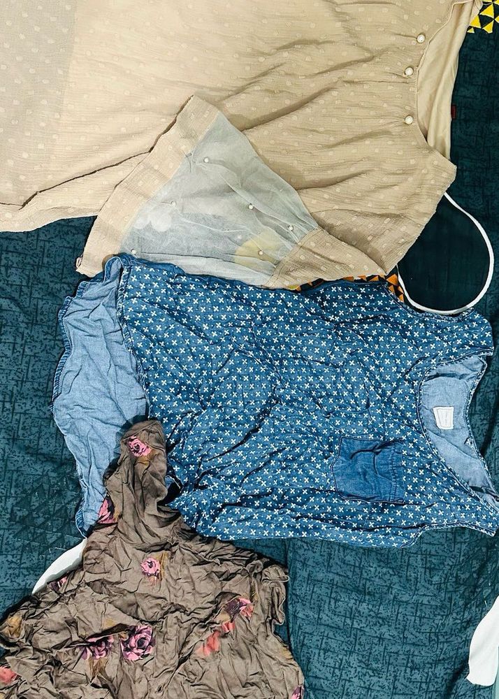 Mixed Lot of Women's Clothing