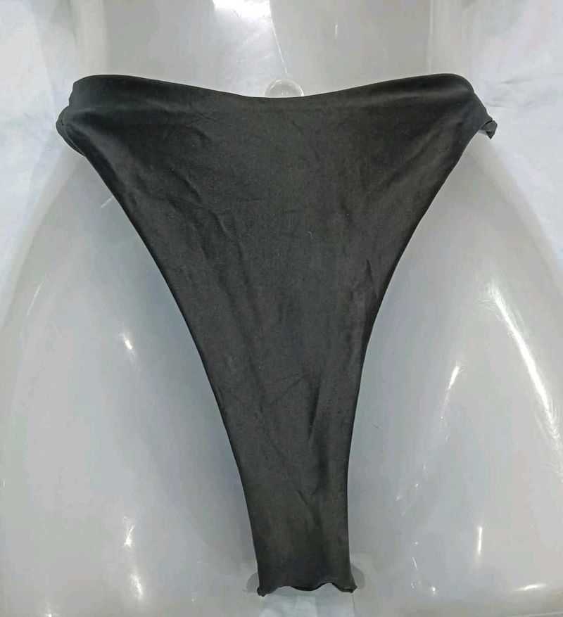 🤎 Women's Thong Briefs