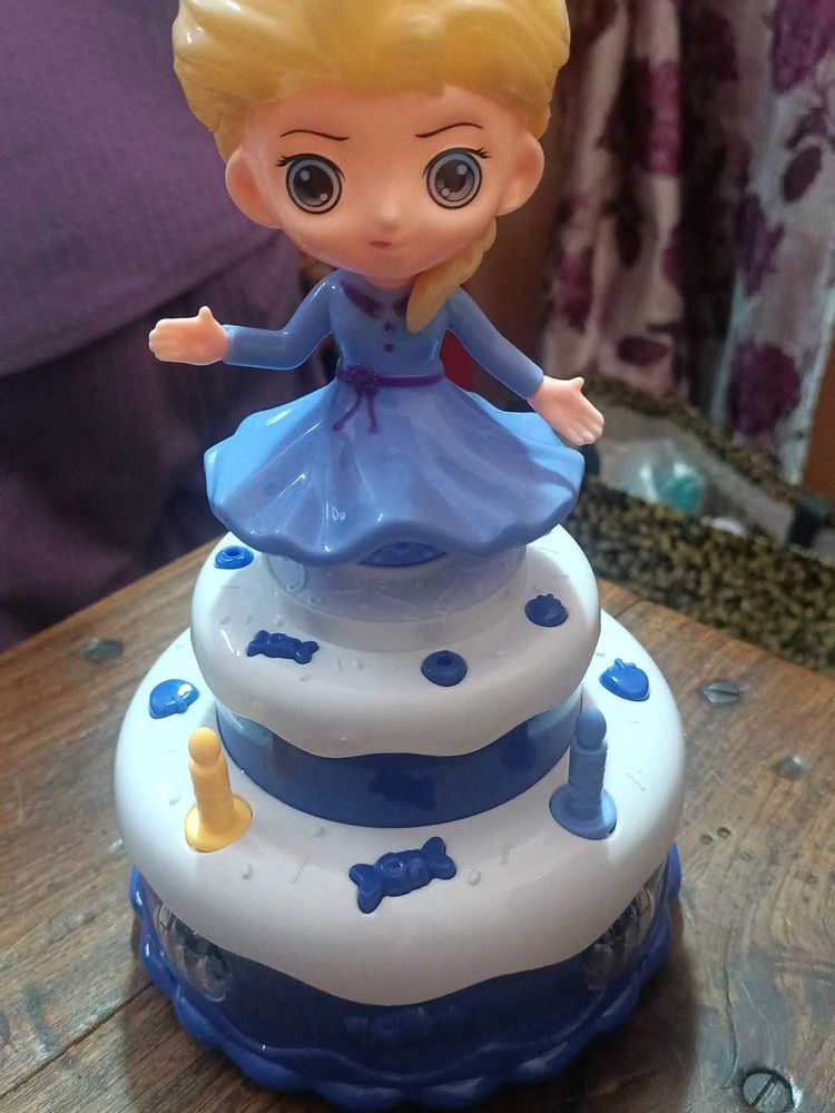 Princess Musical Toy Cake