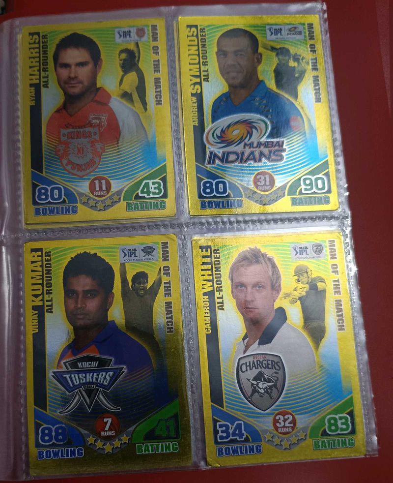 2011 Cricket Attax Golds (1 gold)