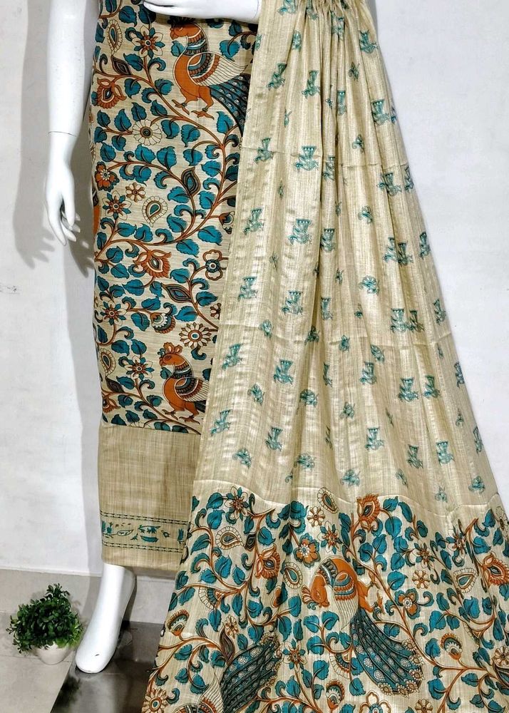Beautiful Peacock Print Dress Material