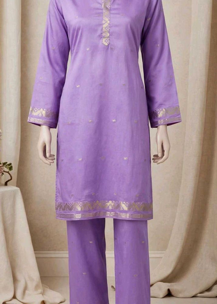 Elegant Lavender Kurta Set with Golden Motifs