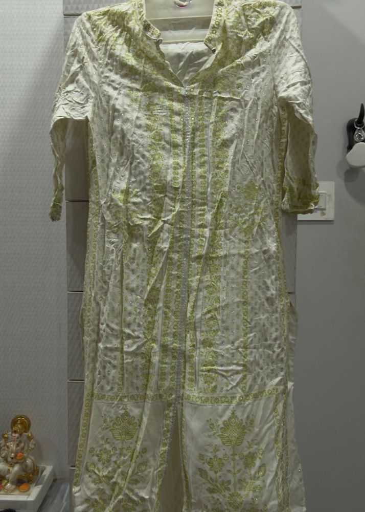 Embroidered White Kurta