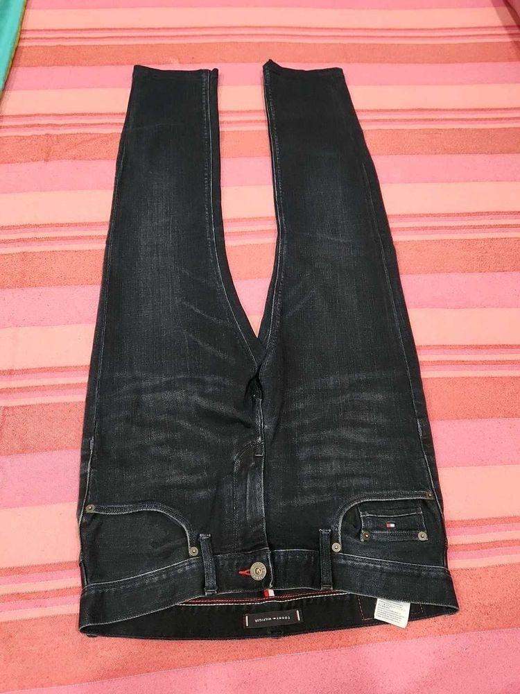 Tommy Hilfiger Dark Wash Jeans