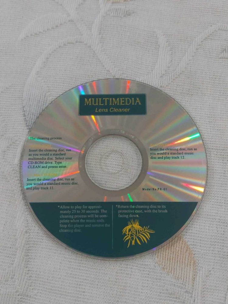 Multimedia Lens Cleaner Disc for CD, VCD &amp; DVD