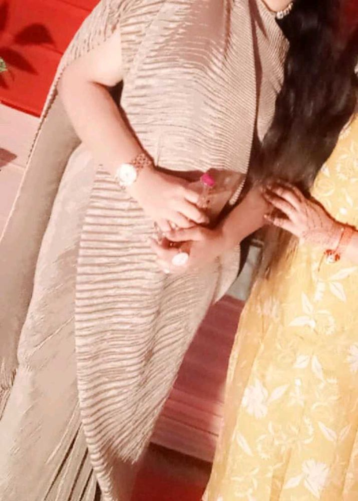 Elegant Striped Saree