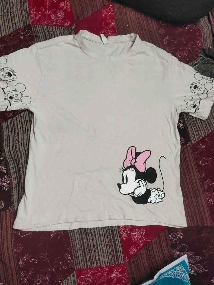 Cream Minnie Mouse Graphic Tee