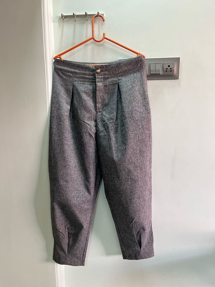 SHEIN Korean Grey Pleated Cropped Pants