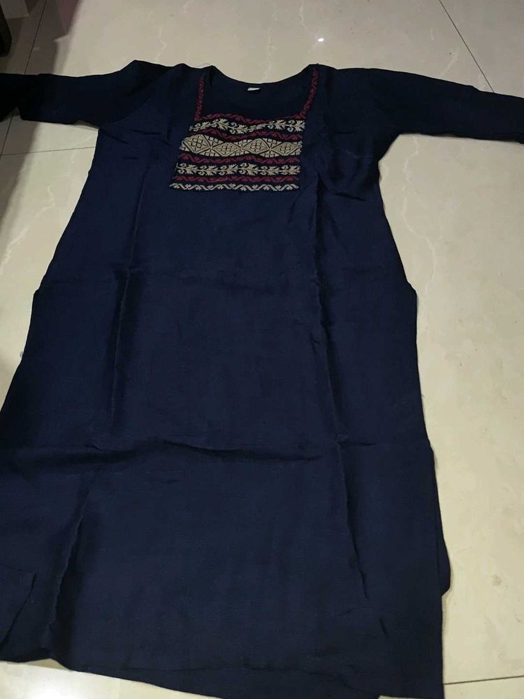 Navy Blue Embroidered Kurta