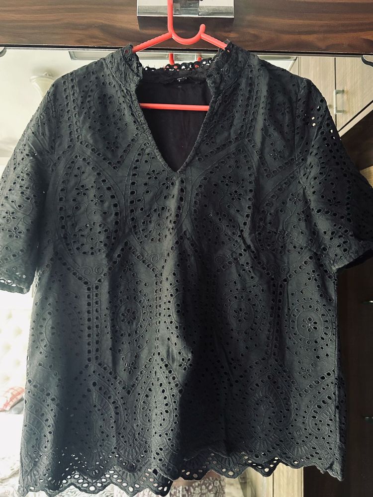 Black Broderie Anglaise Top