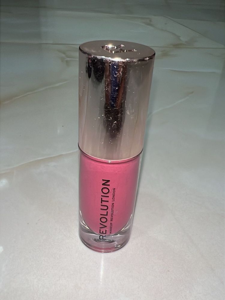 Revolution Lipgloss - Pink Shade