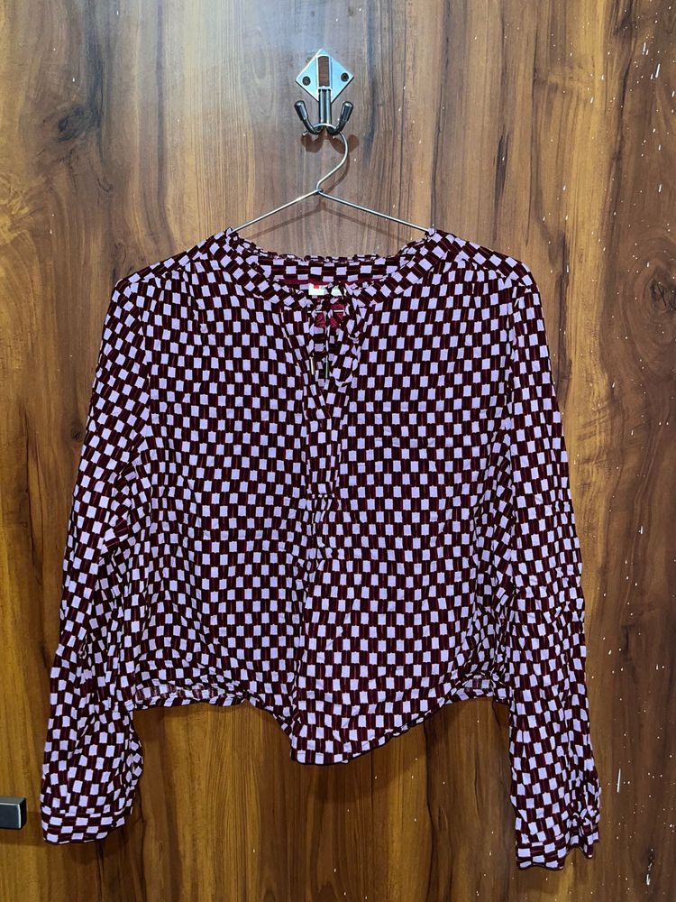 Chic Burgundy Checkerboard Top