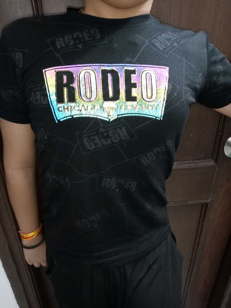 Rodeo Chicago Cowboy Graphic T-Shirt
