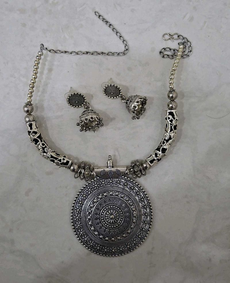 Oxidized Silver Necklace &amp; Earring Set