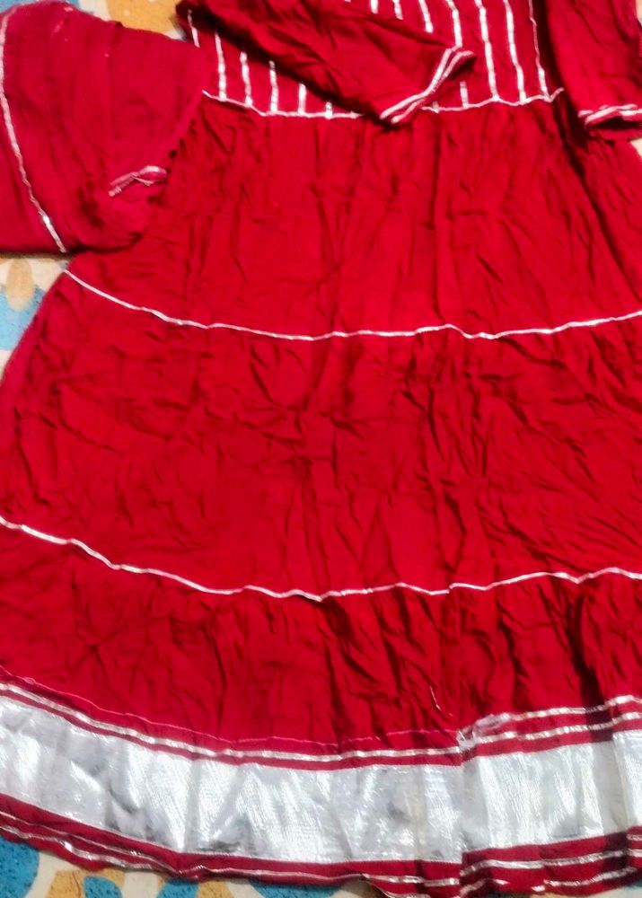 Red Tiered Kurta Set with Silver Accents