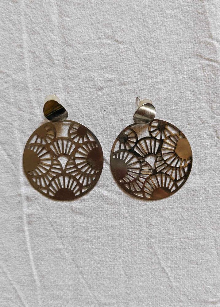 Unique Round Cutout Earrings