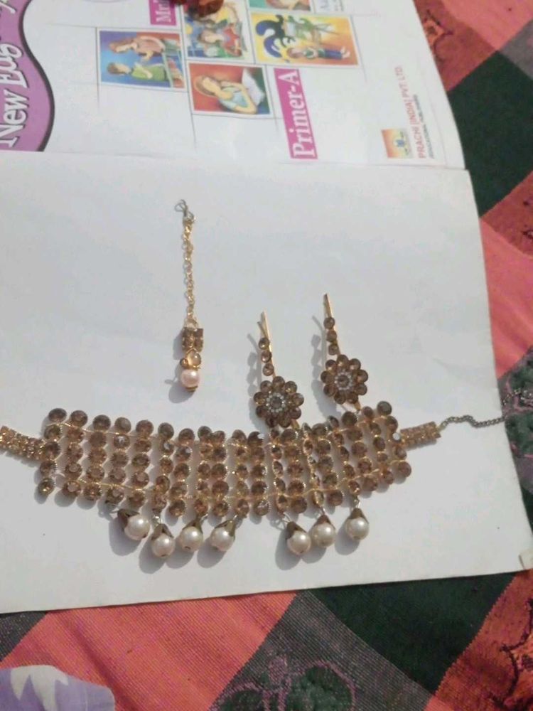 Exquisite Indian Jewelry Set