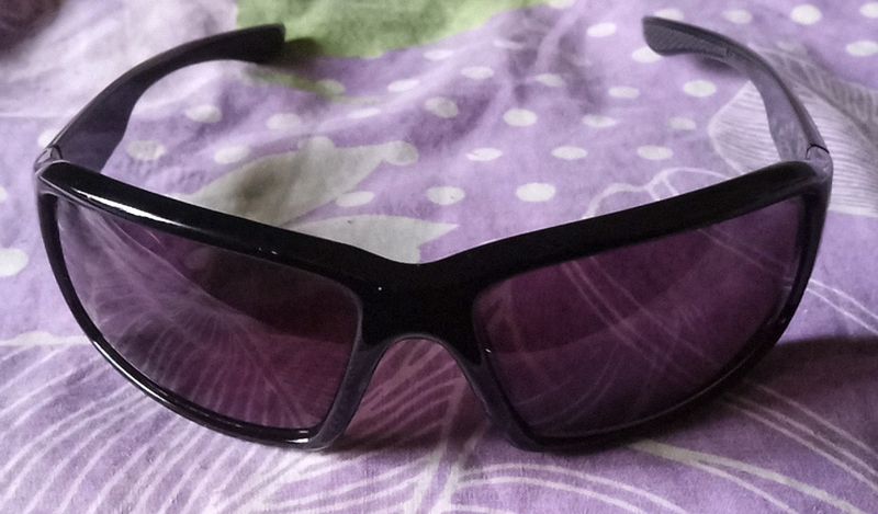 Sunglass Cooling Glass - Medium Size