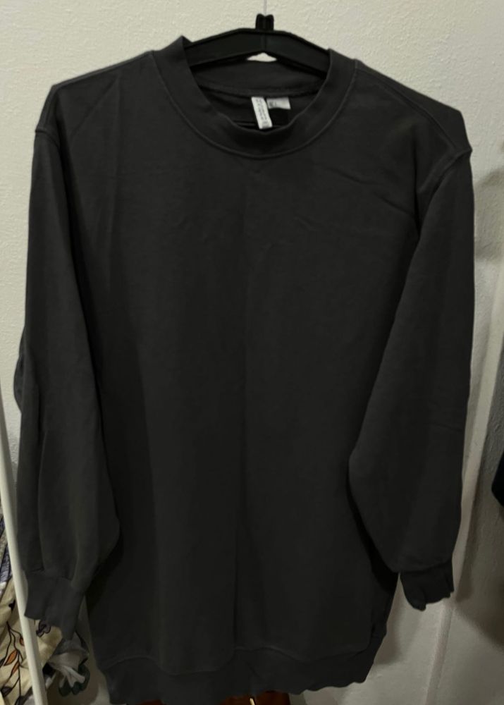 Dark Grey Long Sleeve Sweatshirt