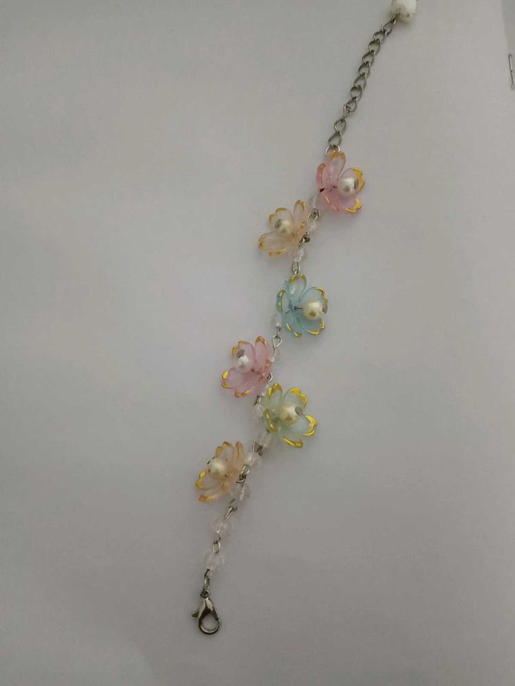 Cute Flower Charm Bracelet
