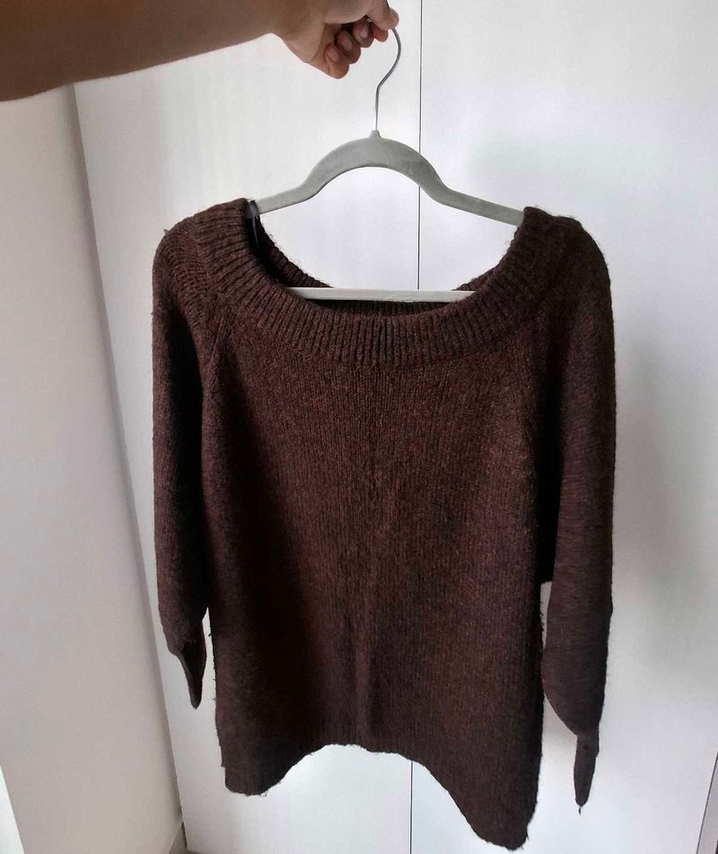 Brown Knit Off-Shoulder Sweater | Size XL