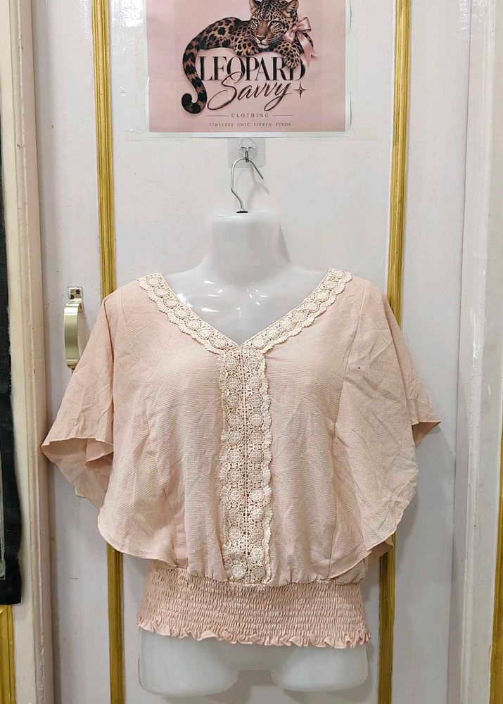 Chic Lace Trim Blouse
