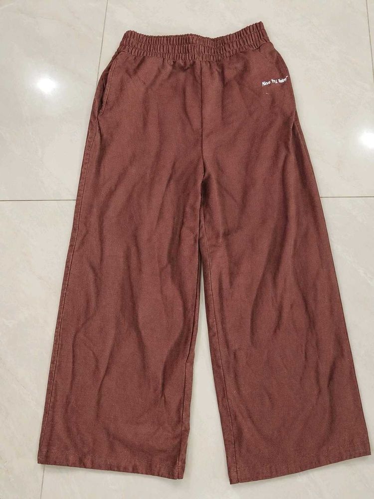 Comfortable Wide-Leg Cropped Pants
