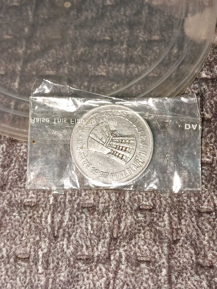 1997 Puebla Coin - Collectible