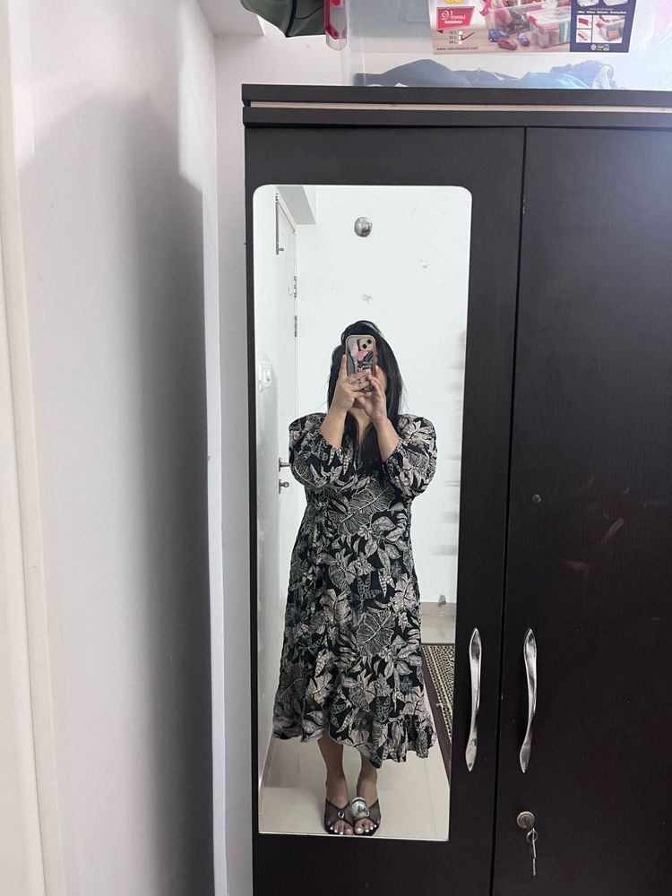 Chic Floral Print Midi Dress
