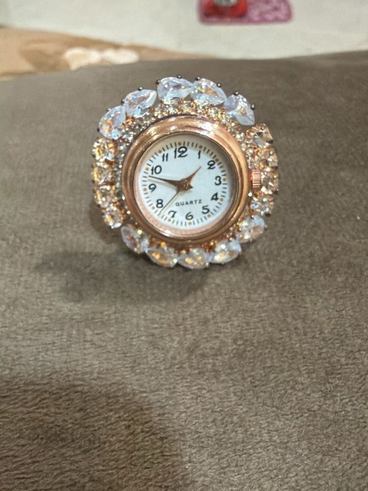 Sparkling Ring Watch