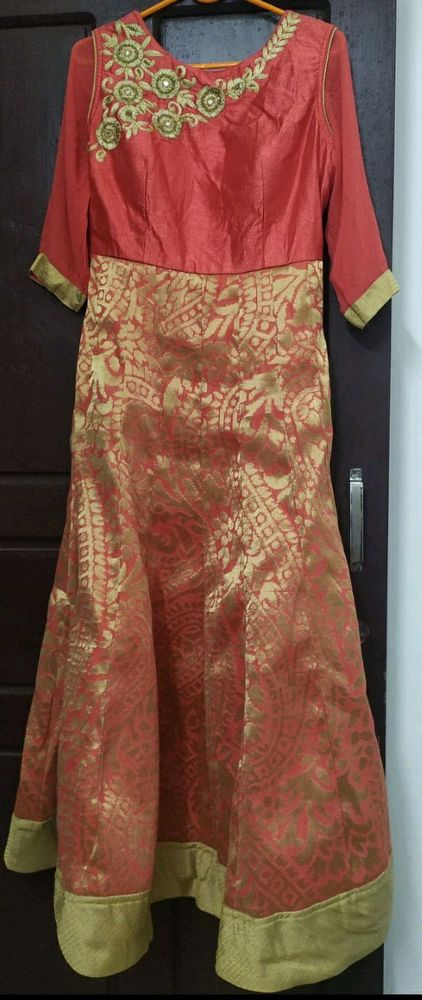 Party wear
