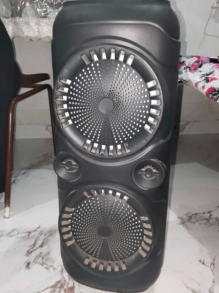 Portable Bluetooth Speaker