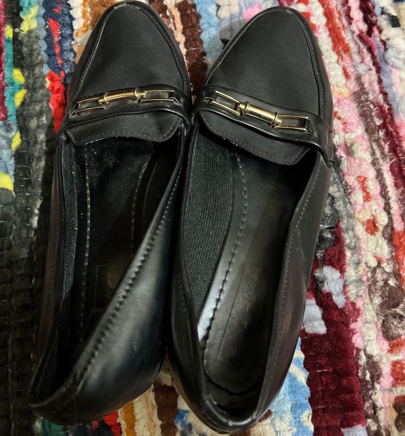 Black Shoes For Women
