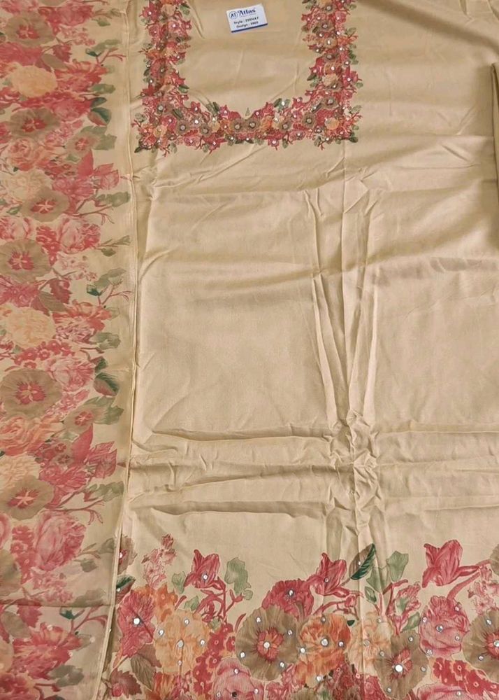 Elegant Floral Dress Material Rayon Fabric with Ch