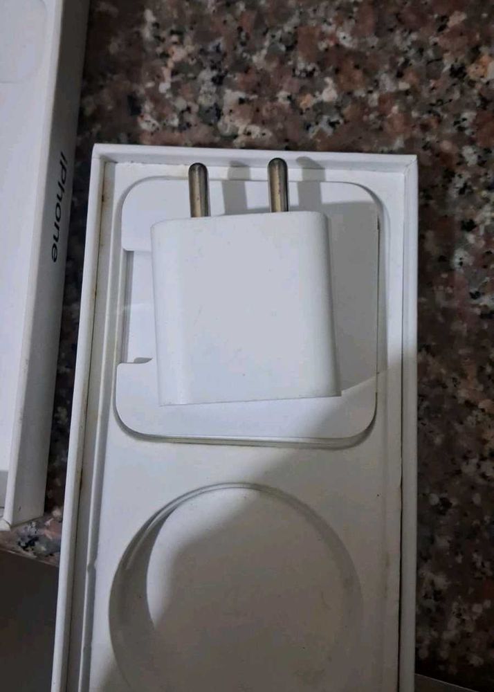 Apple 20W USB-C Power Adapter only