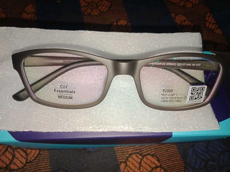 Brand New Lenskart Frame Worth 2000 Rs