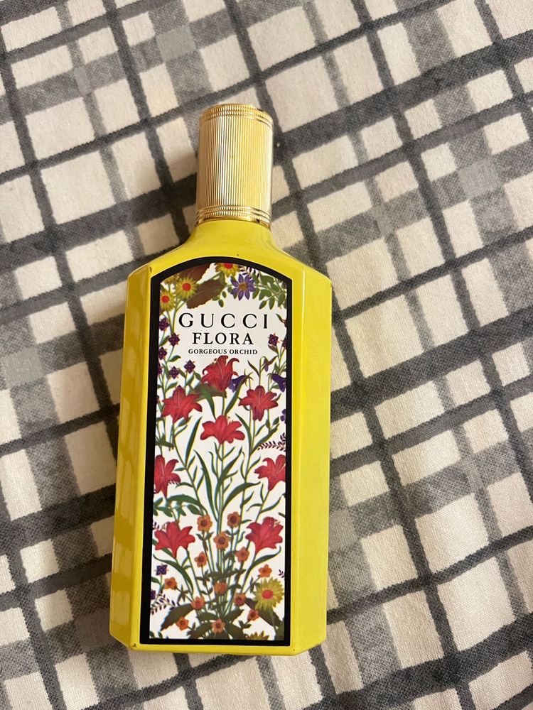 Reserved! Gucci Flora Orchid