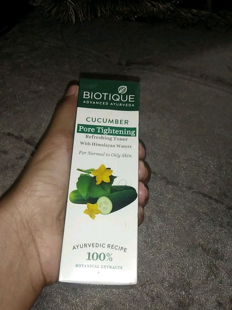 Biotique Cucumber Pore Tigtening Refreshing Toner