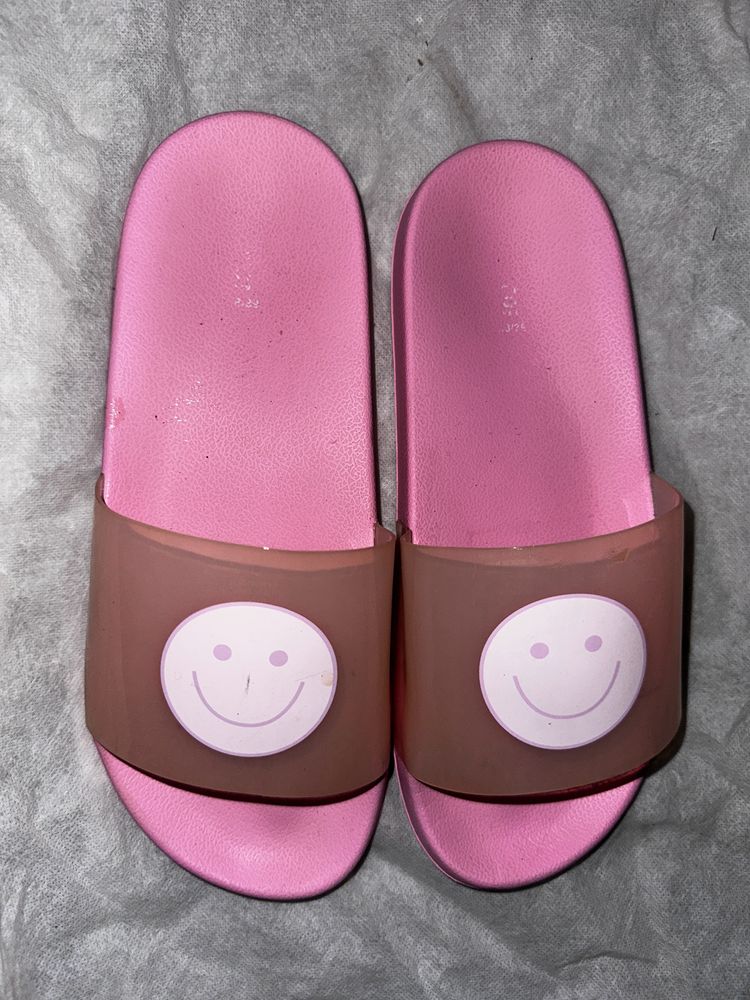 H&amp;M Pool Slippers