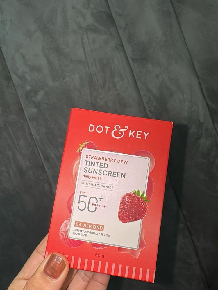 DOT &amp; KEY Tinted Sunscreen SPF 50
