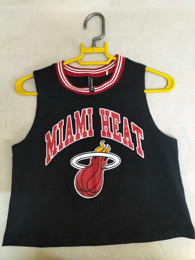 Tank Top completey new never wore